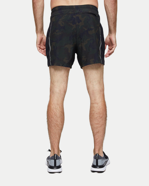Men's 5 inch lined running/performance short in camouflage/black