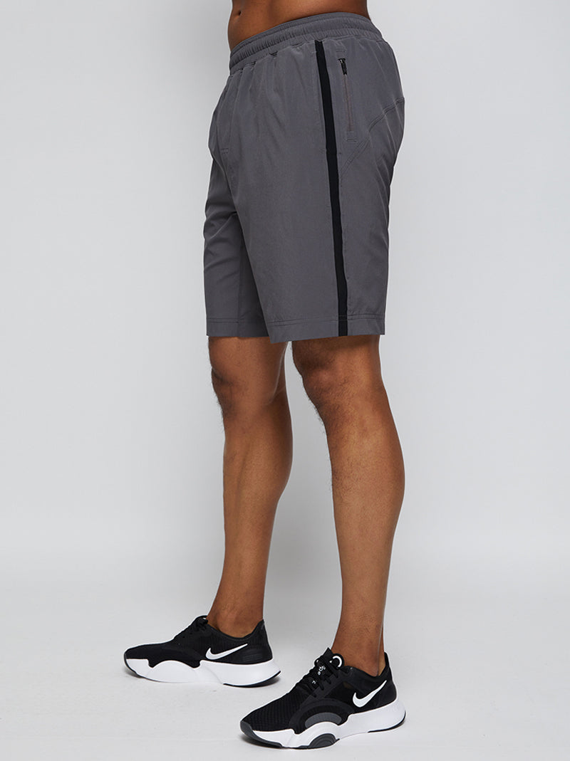 Men's 9 inch breathable training short in charcoal grey