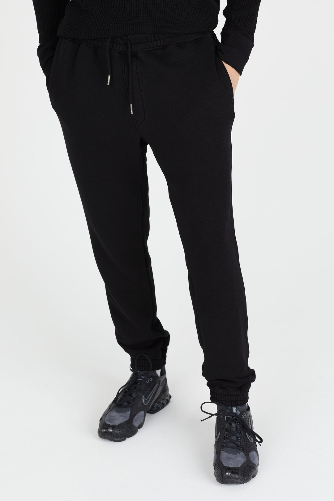 Men's everyday relaxed jogger in vintage black