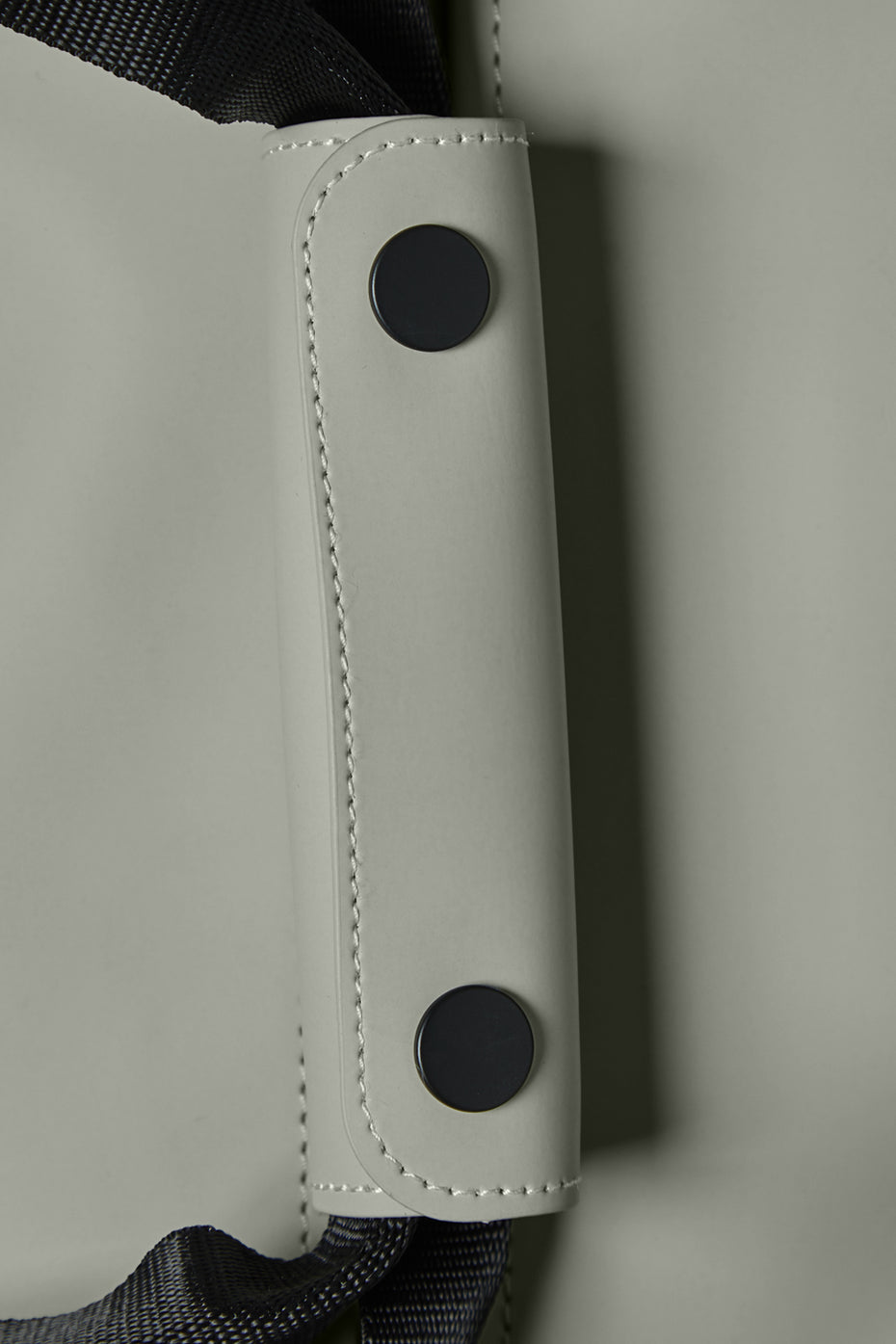 Waterproof, durable gym bag in cement grey