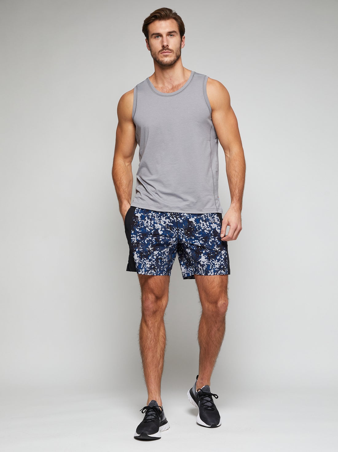 Level Tank | Light Grey – MASS