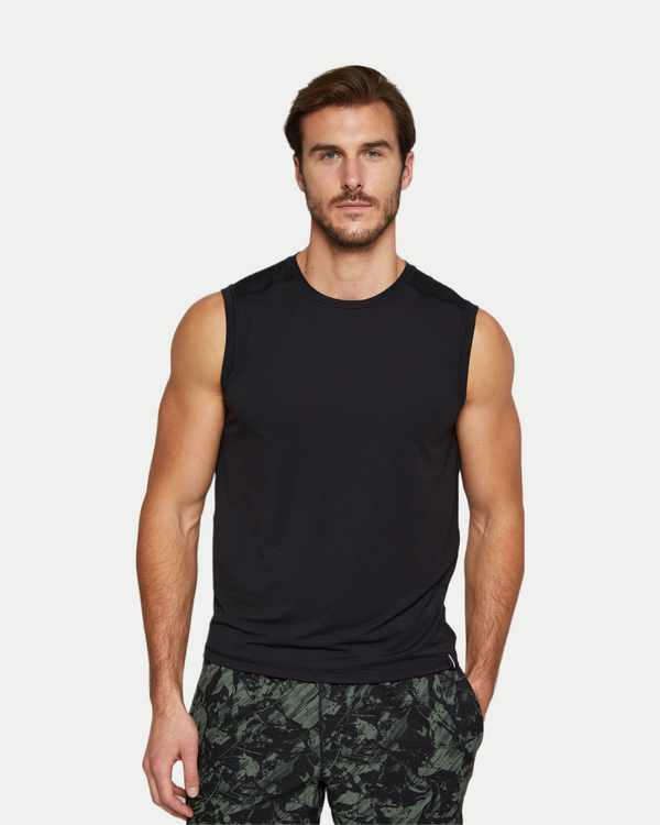 Men's sustainable performance muscle tee in black