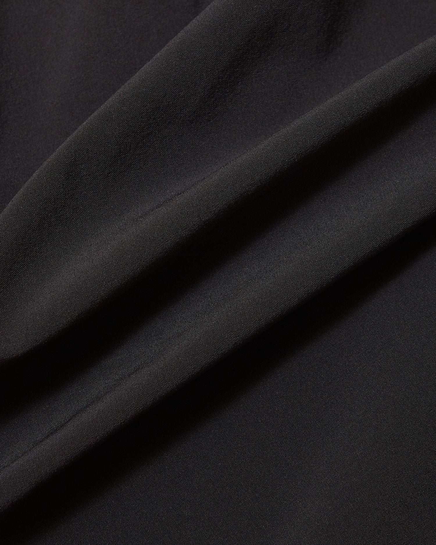 Men's 7 inch training short in black