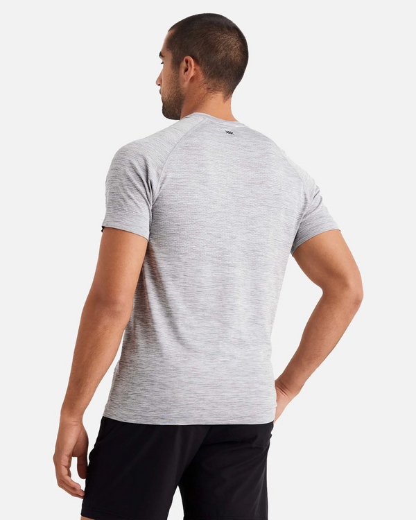 Men's activewear crewneck t-shirt in gray