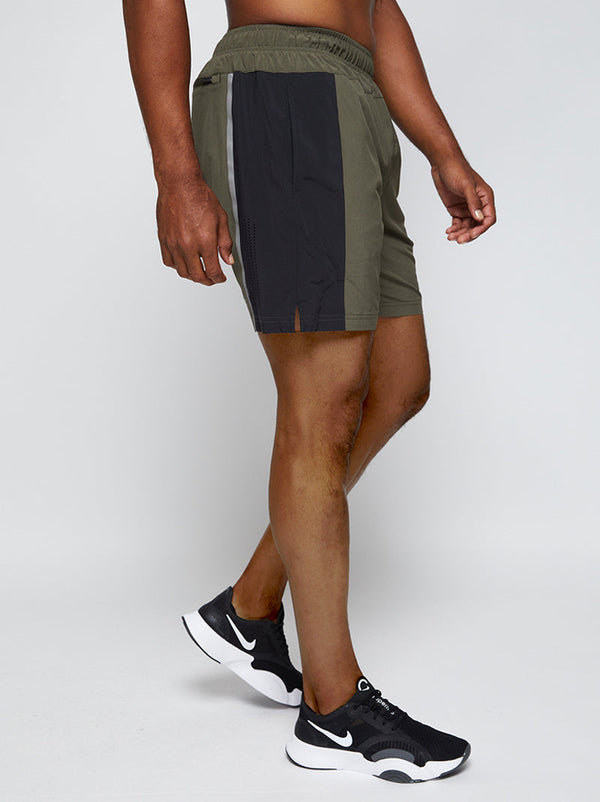  Men's 7 inch lined training short in army green/black