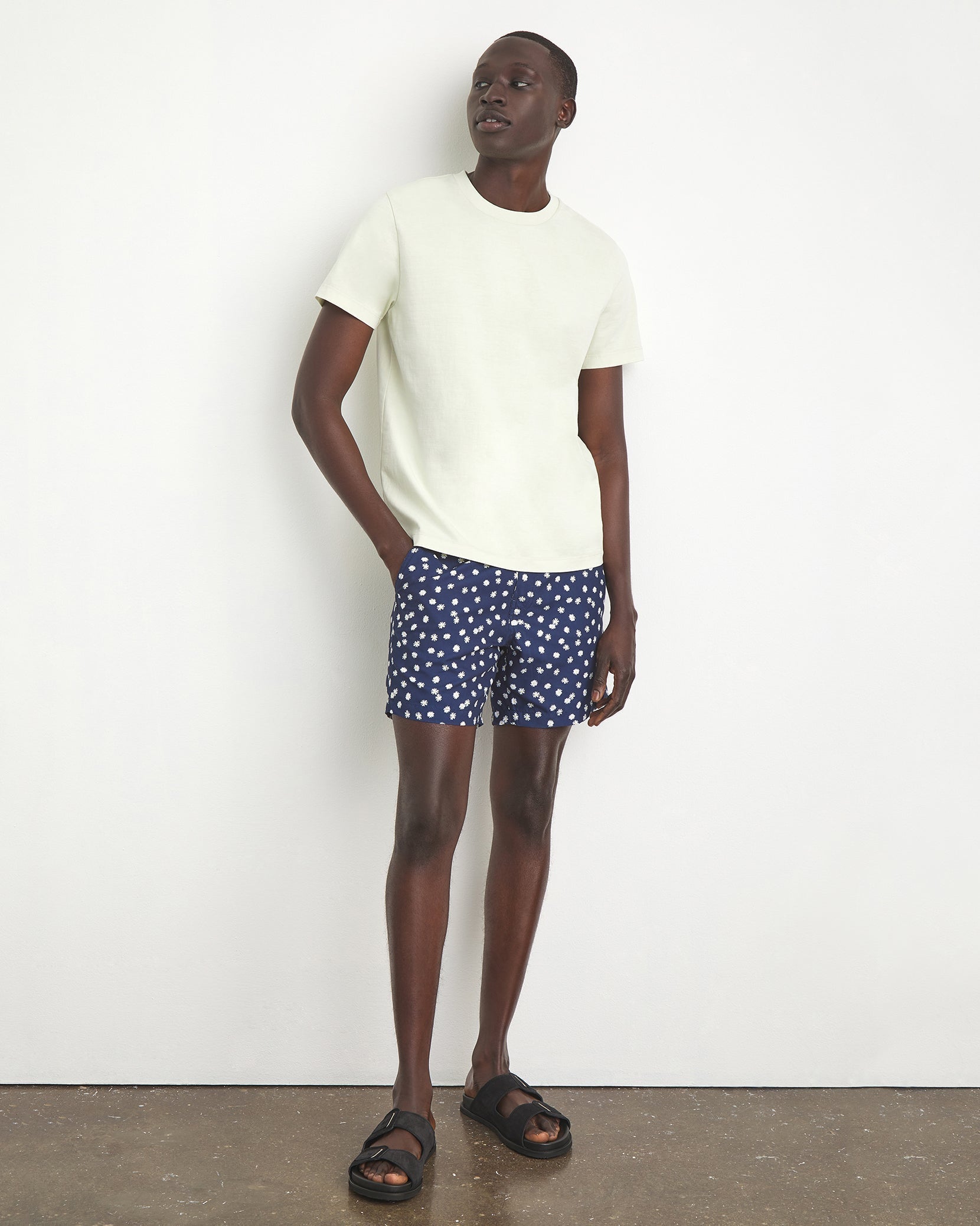 Men's relaxed fit crewneck t-shirt in mint